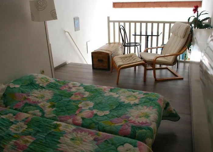 T2 mezzanine avec terrasse, parking privé à Sète - FR-1-472-108 Apartamento Sète